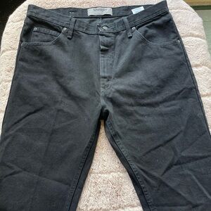 Men's Wrangler Jeans 36x30 100% Cotton
